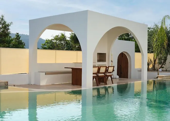 Neox With 2 Pools, Jacuzzi, Sauna & Minigolf * Φετιγιέ