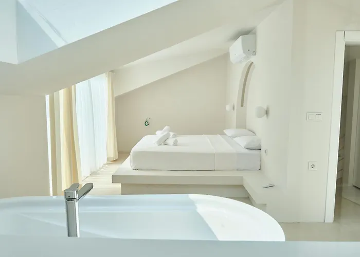 Neox With 2 Pools, Jacuzzi, Sauna & Minigolf Villa *