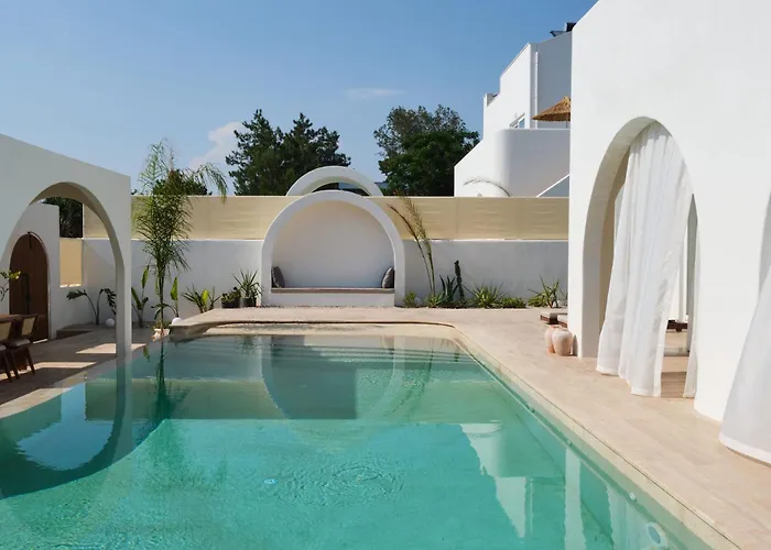 Neox With 2 Pools, Jacuzzi, Sauna & Minigolf Villa