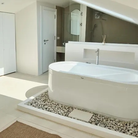 וילה Neox With 2 Pools, Jacuzzi, Sauna & Minigolf
