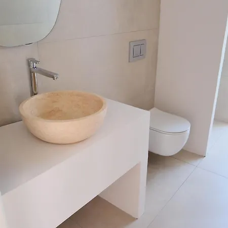 Neox With 2 Pools, Jacuzzi, Sauna & Minigolf וילה פאטהיה