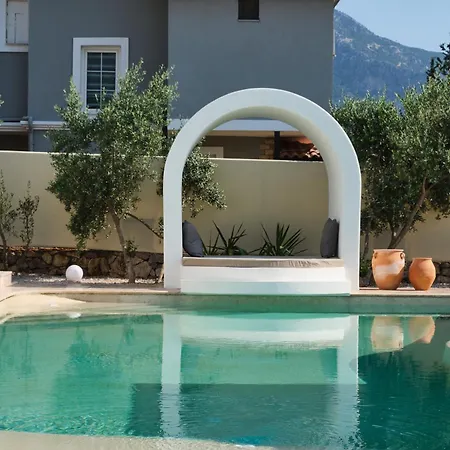 Neox With 2 Pools, Jacuzzi, Sauna & Minigolf וילה פאטהיה